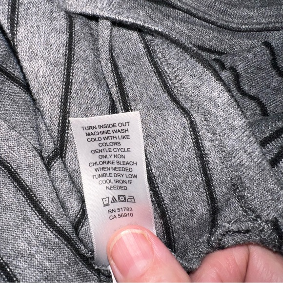 24/7 Dolman Long sleeve top - Picture 6 of 11